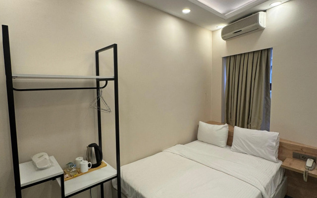 Grand Rafinn Hotel