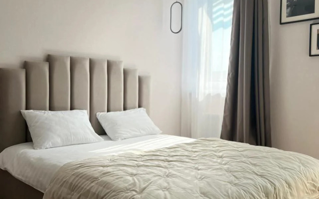 Studiya Na 16 Etazhe (201) Flat