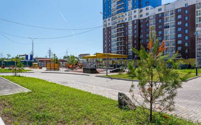 Квартира Прекрасная с Лаундж Зоной в Районе Броско Молл