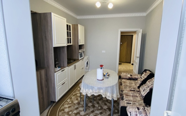 Tur house v Kaspiyske Apartments