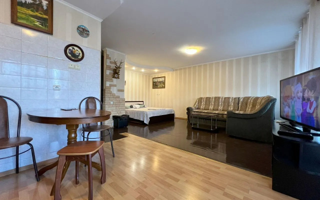 Na Ulitse Brestskaya 12 Flat