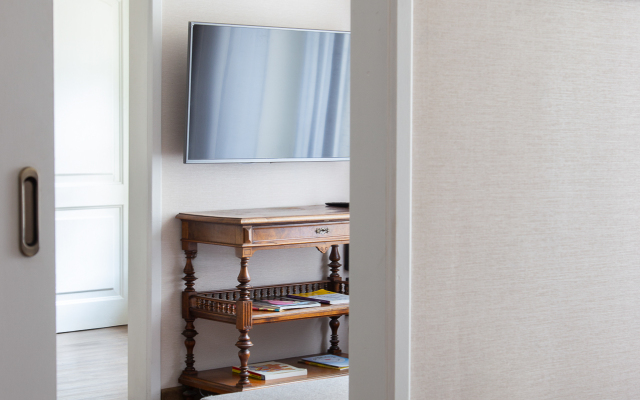 Квартира Однокомнатные апартаменты (евродвушка) Апартаменты Город Рек. Маяковская