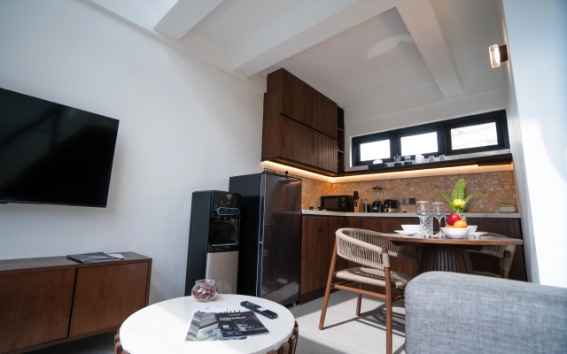 Апартаменты Двухуровневые с бассейном