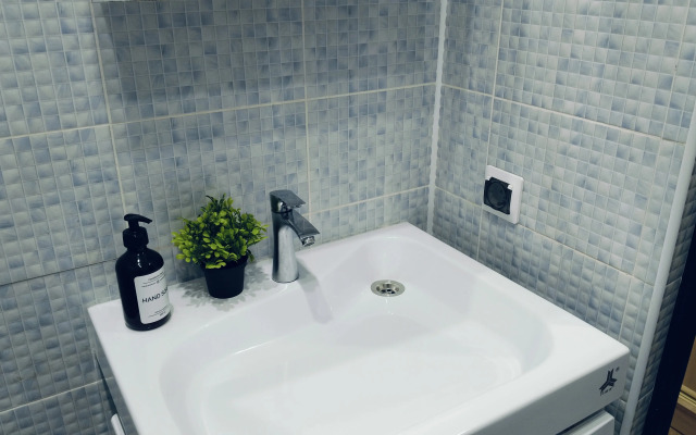 Uyutnaya studiya na Panovoy Flat