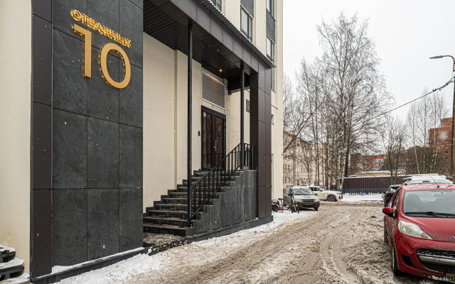 Апартаменты RentalSPb Культ Отважных 10