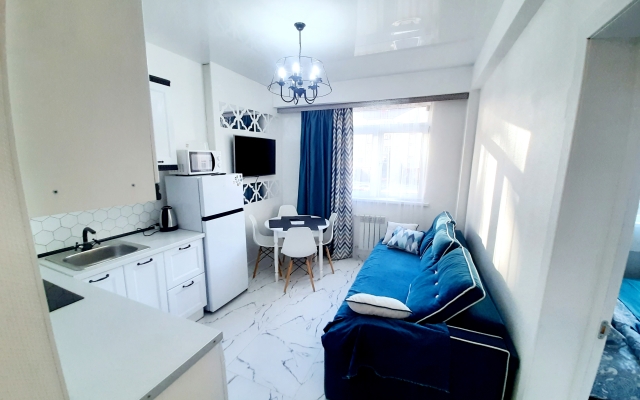 Aparty S 2 Spalnyami Ryadom S Podyemnikom Flat