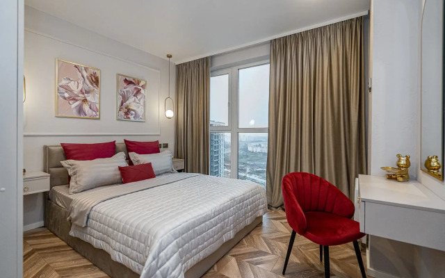 4-room VIP dlya 8 gostey Apartment