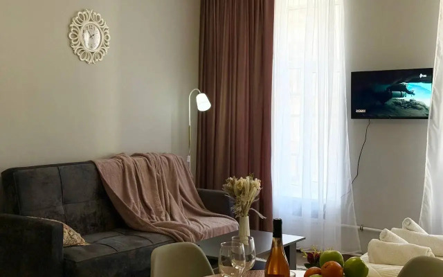 Studiya Komfortnaya Gosti Doma Na Mokhovoy Flat