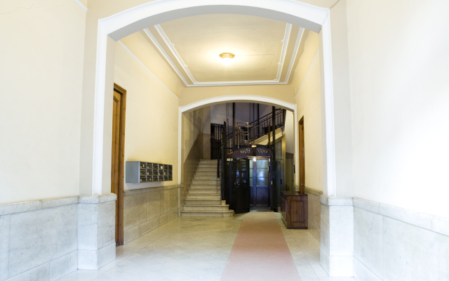 Апартаменты Platinum in Residential Area