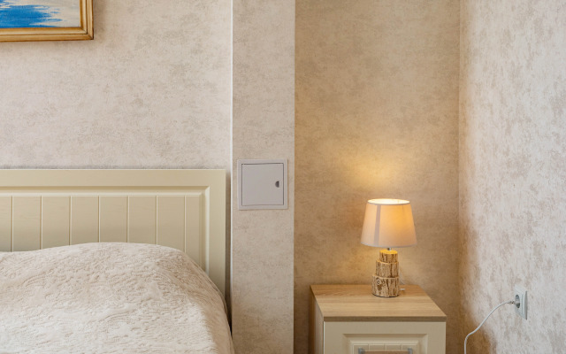 Апартаменты Современная студия возле озера