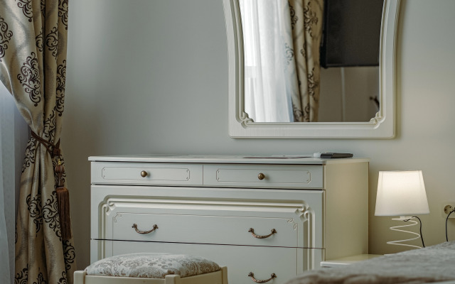 Отель Кристи