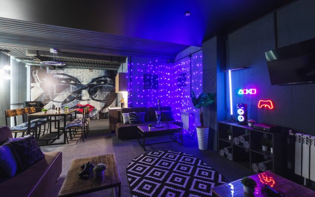 Квартира Аренда Лофта для Вечеринки с Караоке и X Box