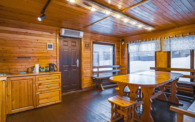 Семейно-Туристический загородный клуб Карамелькино Коттедж 1