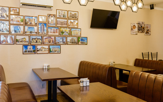 Marton City Hotel
