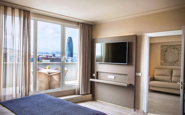 Salles Pere IV Hotel