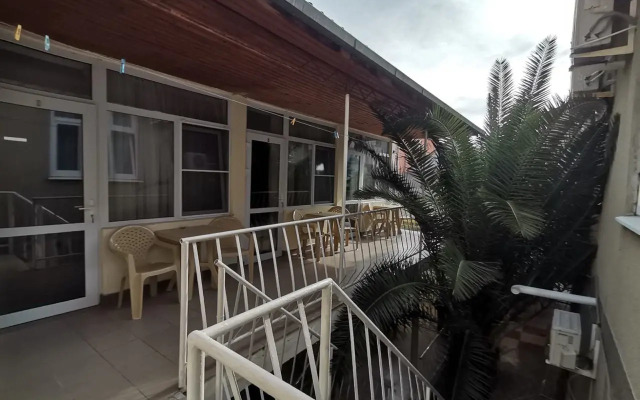 Guest house Alvard