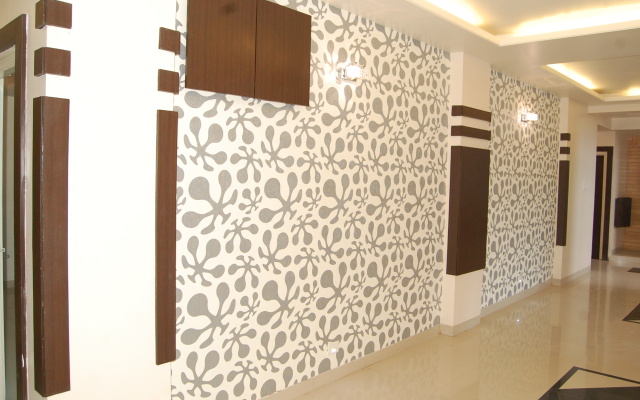 Отель Parth Executive