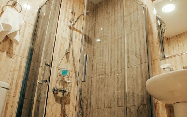 Отель Alaverdi Palace