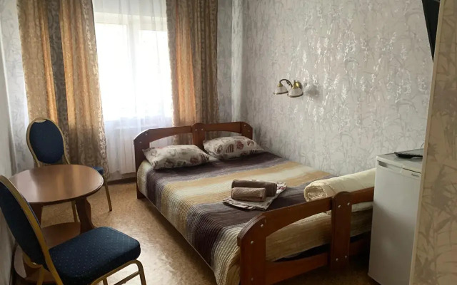 Kedr Hotel na Metallurgov