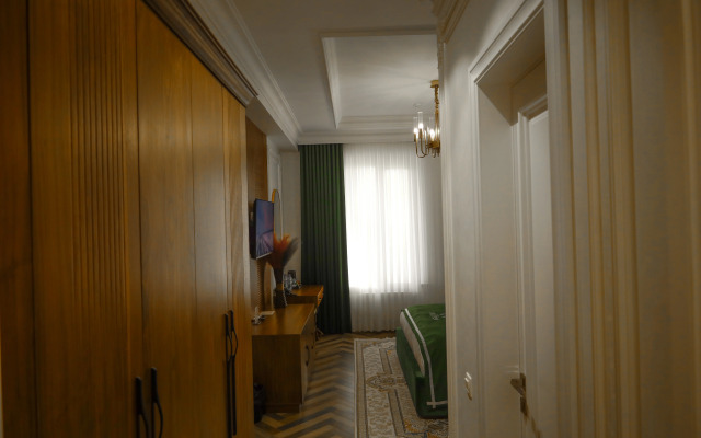Aliz Boulevard Hotel