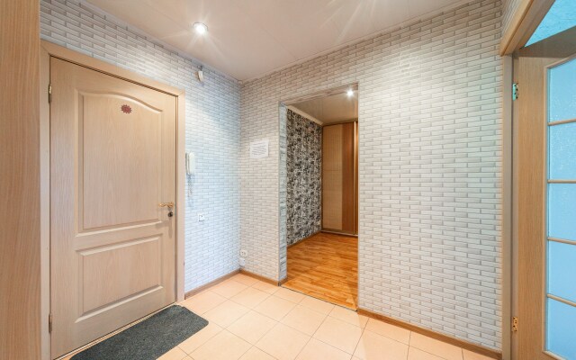 Standart s Dvumya Komnatami Apartments