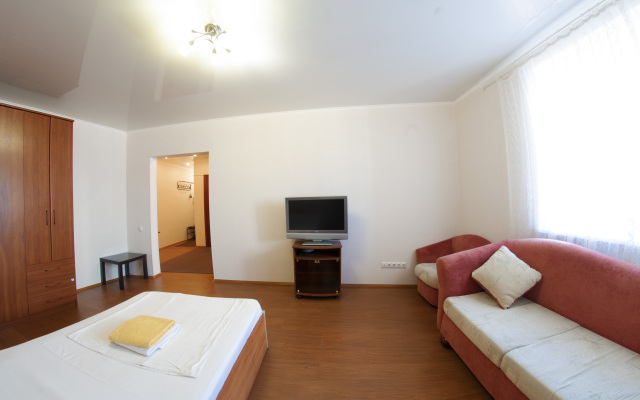 Na Maksima Gorykogo 83 Apartments