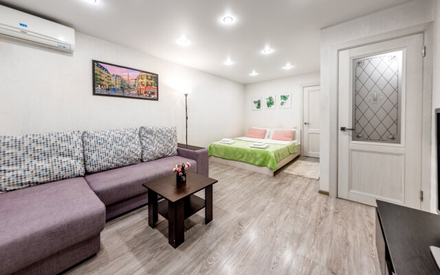 Na Ostrovskogo Apartments