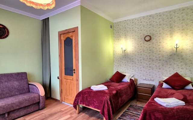 U Lukomorya Guest house
