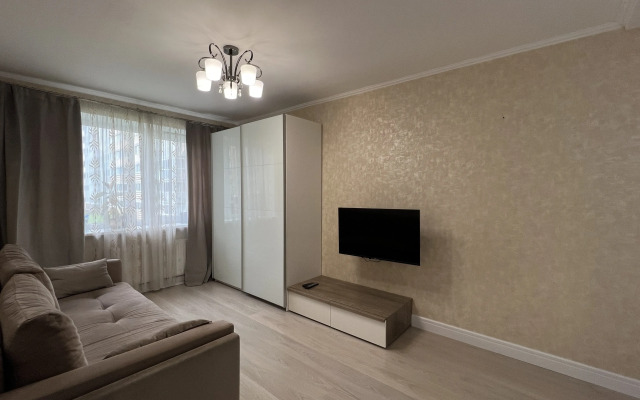Na Vse Sluchai Zhizni Flat