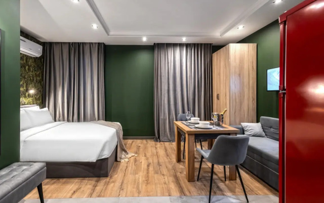 Апартаменты Улучшенные с Красивым Видом Elite Apartments