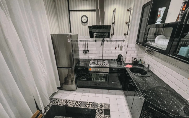 Na Prospekte Pobedy 46/30 Flat