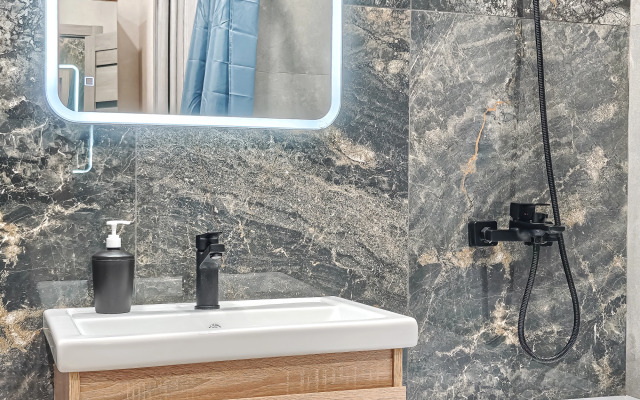 Квартира Писарева 44