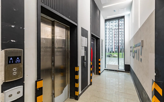Studiya vozle metro Flat