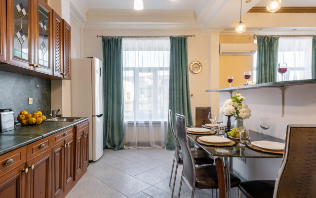 GM in the Historical Center of the Capital Apartments