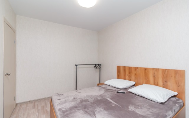 Na Dovatora 1 Apartments