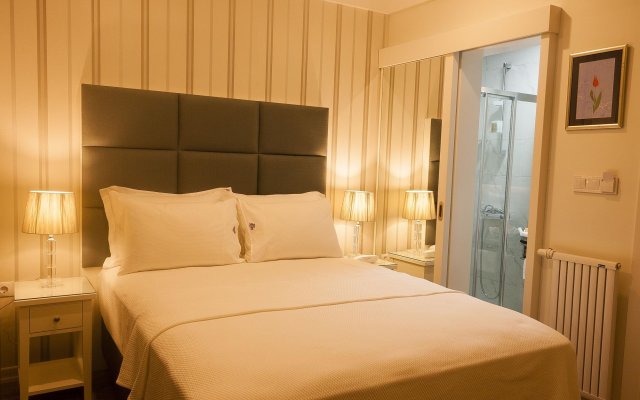 Отель Ten Rooms Istanbul Hotel - Adults Only