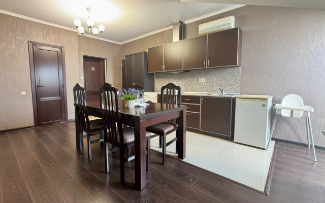 Hotel Paradeyson