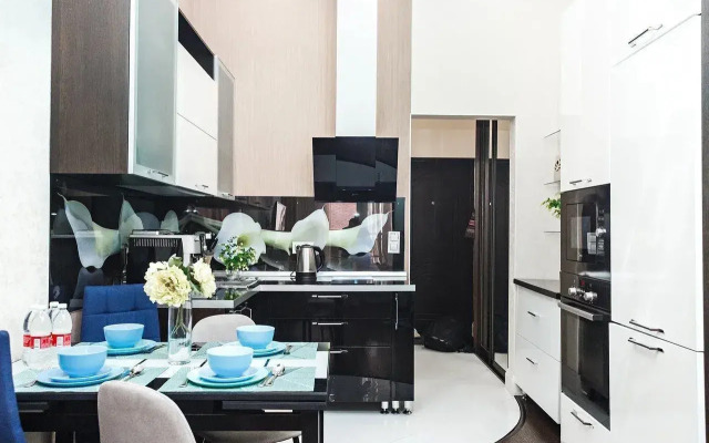 Na Chernomorskoy 6 Flat