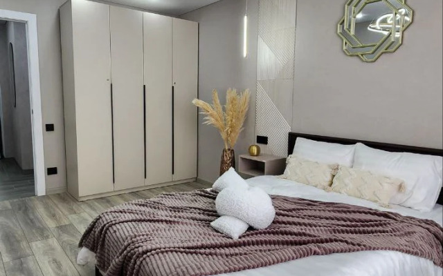 Квартира Люкс рядом с парком Дружбы