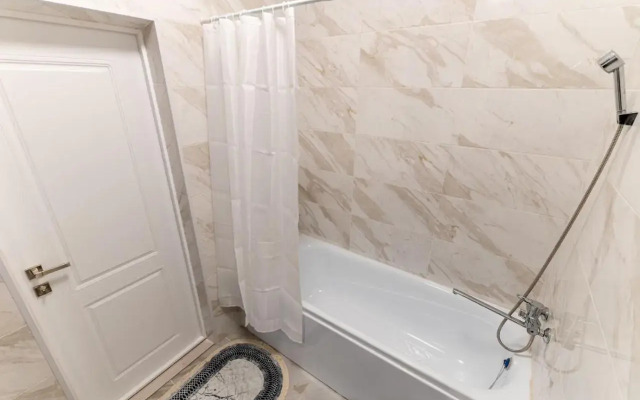 Na Prospekte Al-Farabi, 5 Apartments