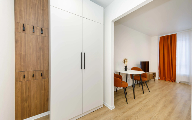 Квартира Inndays Apartments на Колом 5