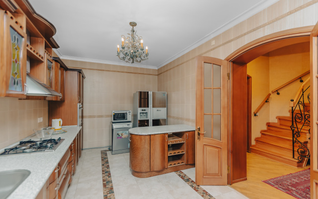 Shur Duplex Villa In Old City, Villa