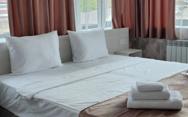 Hotel Chief