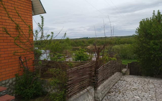 Khutorok Na Oke Recreation Center