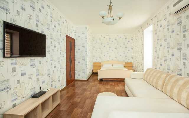 ZebraHome s vidom na Volgu i naberezhnuyu Apartments