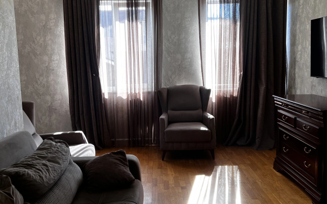 Komfortnaya Kvartira V Tsentre Sukhuma Apartments