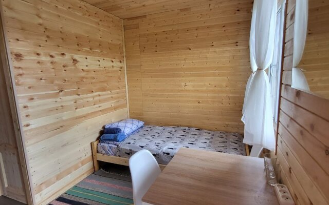 Yozhkiny Dachi Altay Glamping