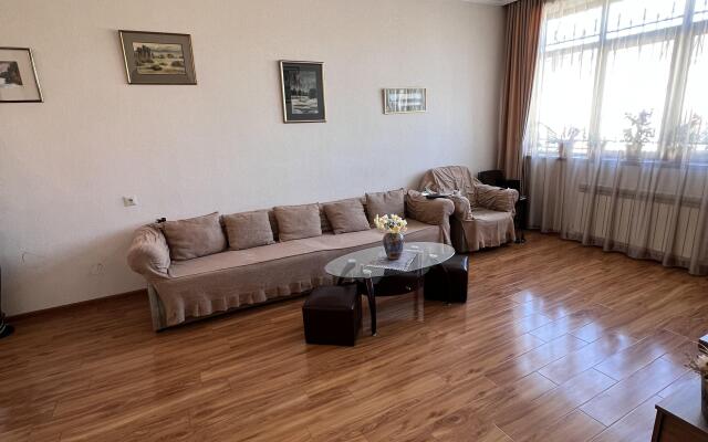 Гостевой дом TbilHome Guest