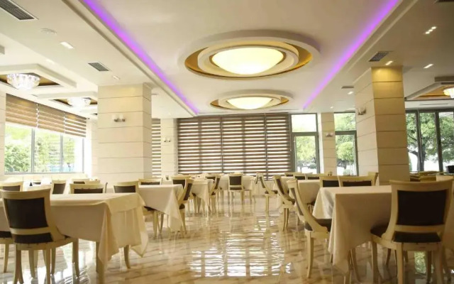 Pogradeci Hotel
