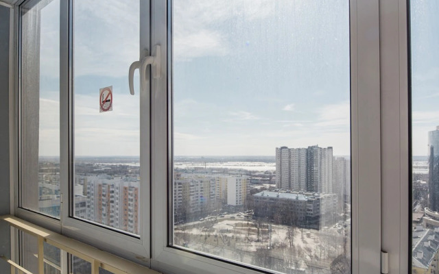 Квартира от компании Хоум Отель на улице Карла Маркса  4А